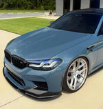 BMW G30 F90 LCI Laser Headlights - lit